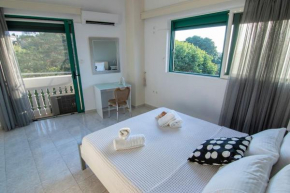 Christos Apt - City Center w/ Royal Garden View